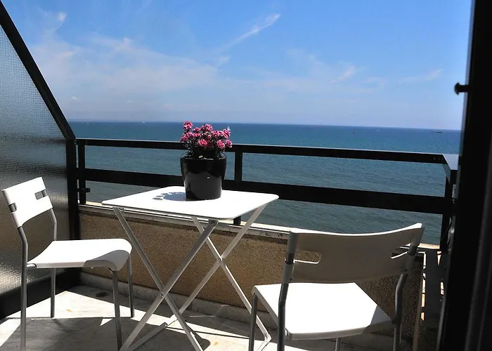 Stadem 公寓 拉纳卡